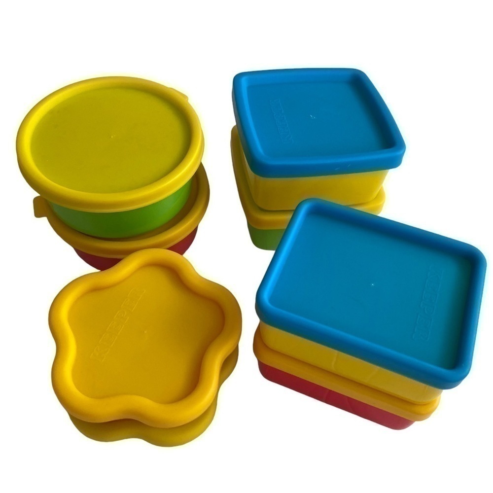 Mini containers set of 8